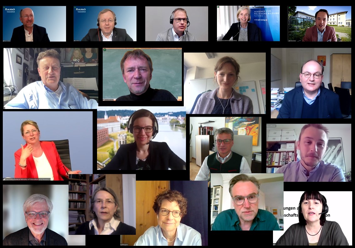 Screenshot der Online-Veranstaltung, Kacheln mit Gesichtern diverser Teilnehmenden