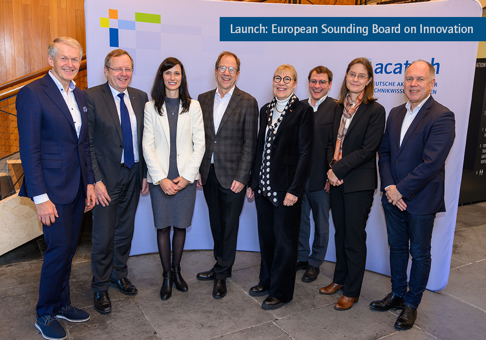 acatech Präsidiumsmitglieder begrüßen EU-Kommissarin Mariya Gabriel zum Launch des European Sounding Boards on Innovation in München.