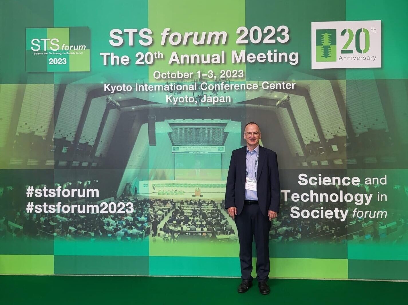 Michael Dowling beim STS forum 2023.