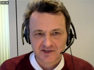 Screenshot Christoph Neuberger with headset
